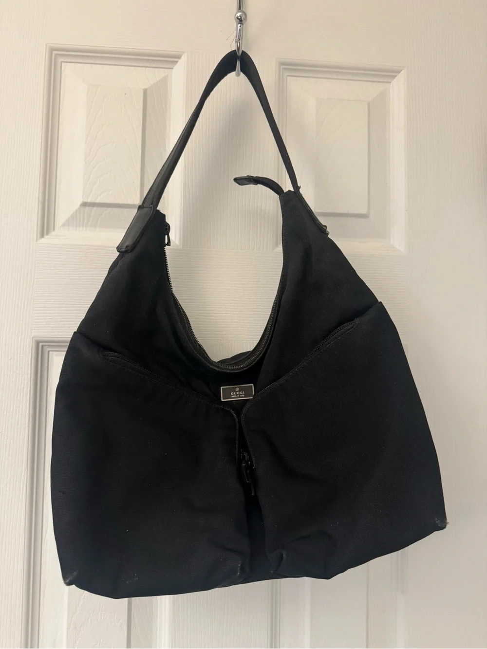 Gucci Black Shoulder Hobo Bag - Picture 2 of 13